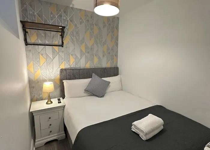 Apartman 8 Eyre Square Lane *